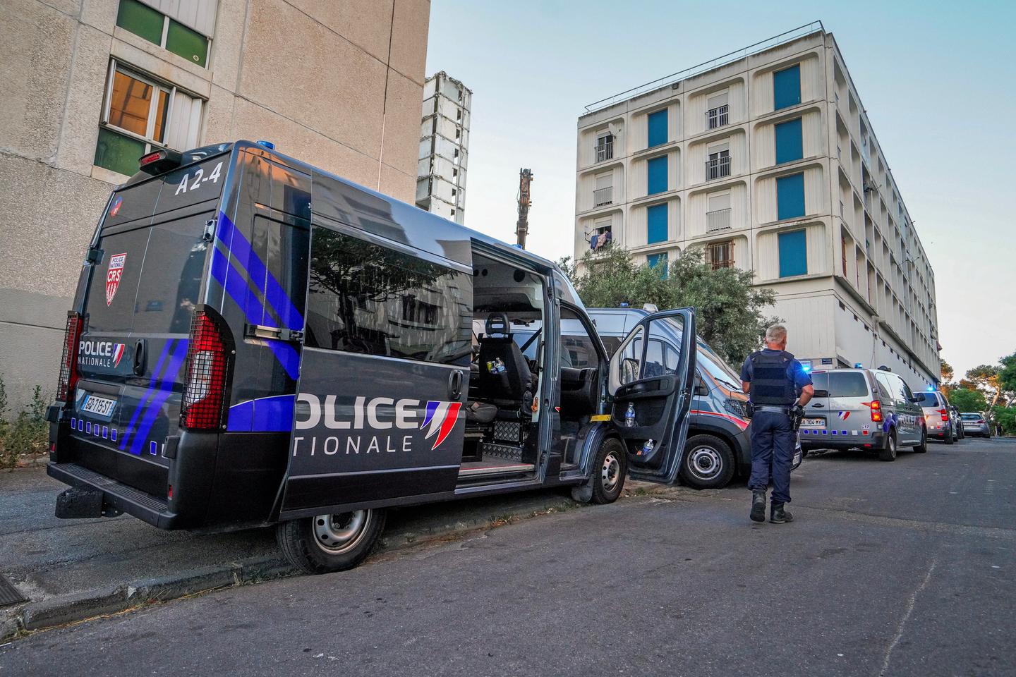 Une fusillade sanglante secoue un quartier délinquant de Nîmes : six blessés, dont l’un gravement touché